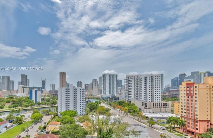 36 NW 6th Ave # 906, Miami FL 33128 — 34