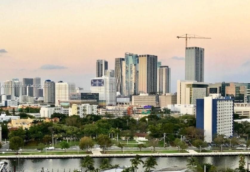 36 NW 6th Ave # 906, Miami FL 33128 — 29