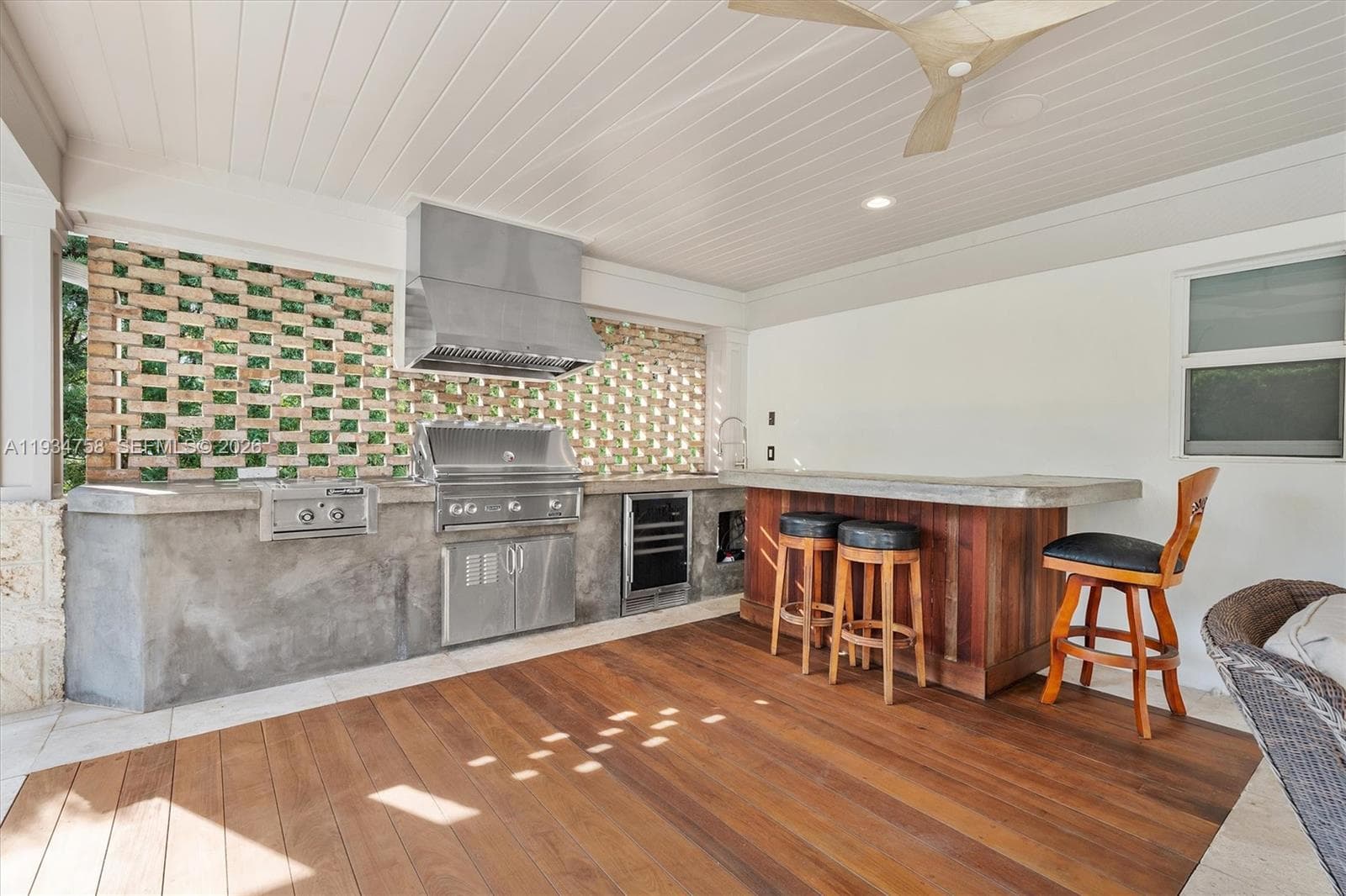 390 NE 103rd St, Miami Shores FL 33138 — 44