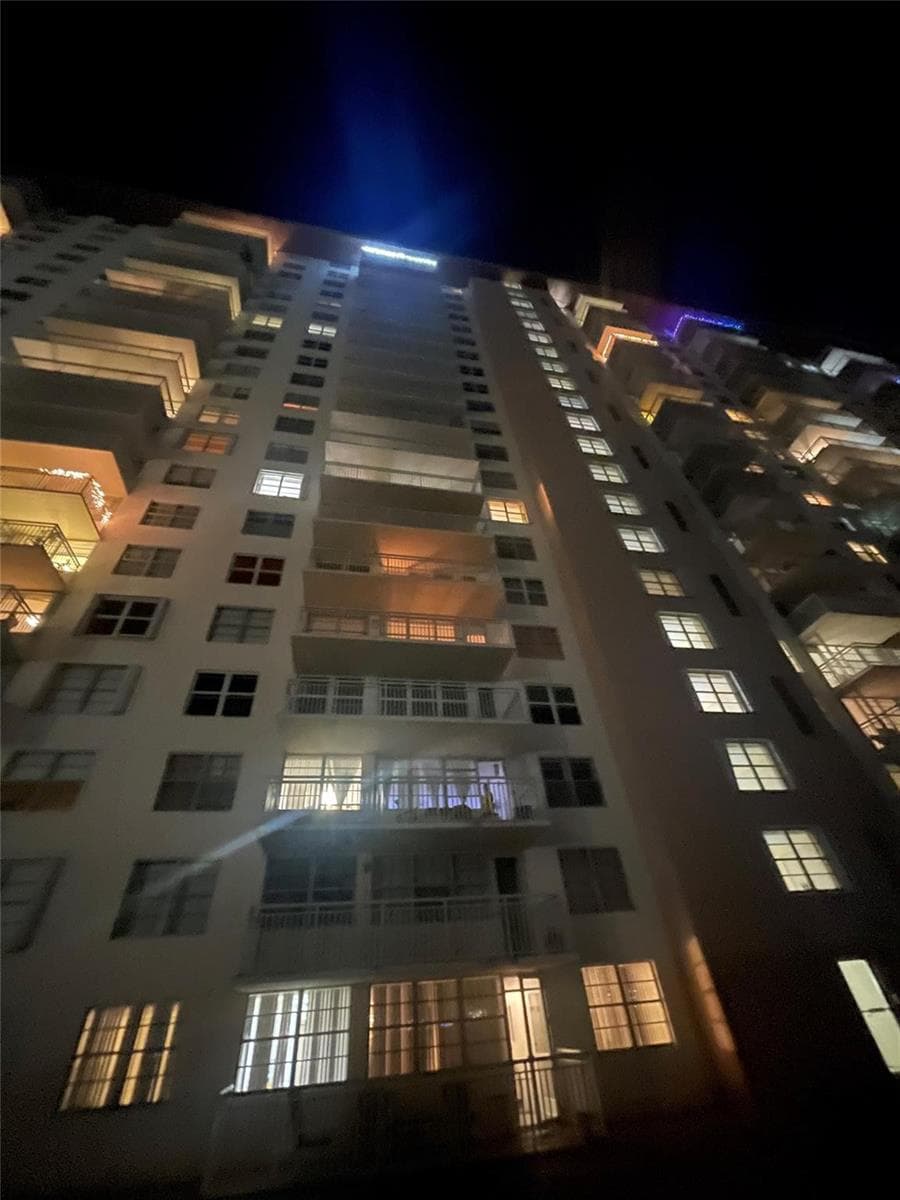 251 174th Street # 220, Sunny Isles Beach FL 33160 — 2
