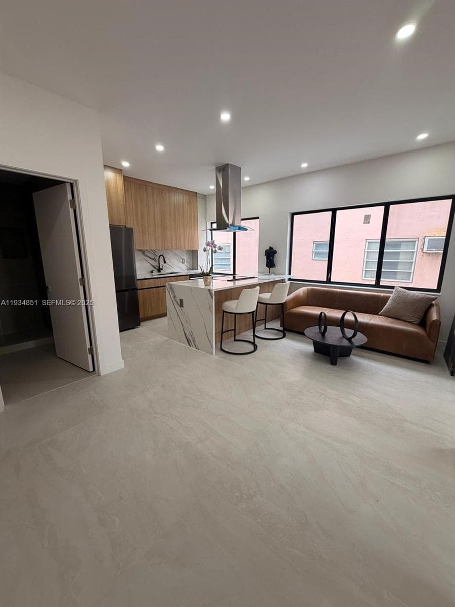 2436 SW 7th St # 4, Miami FL 33135 — 1