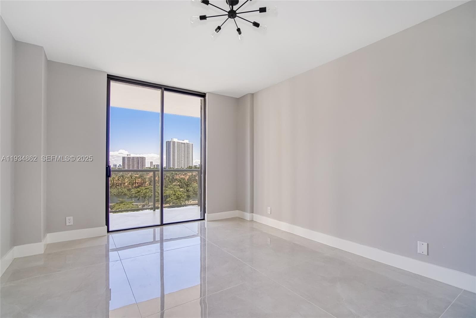 20281 E Country Club Dr # 501, Aventura FL 33180 — 14