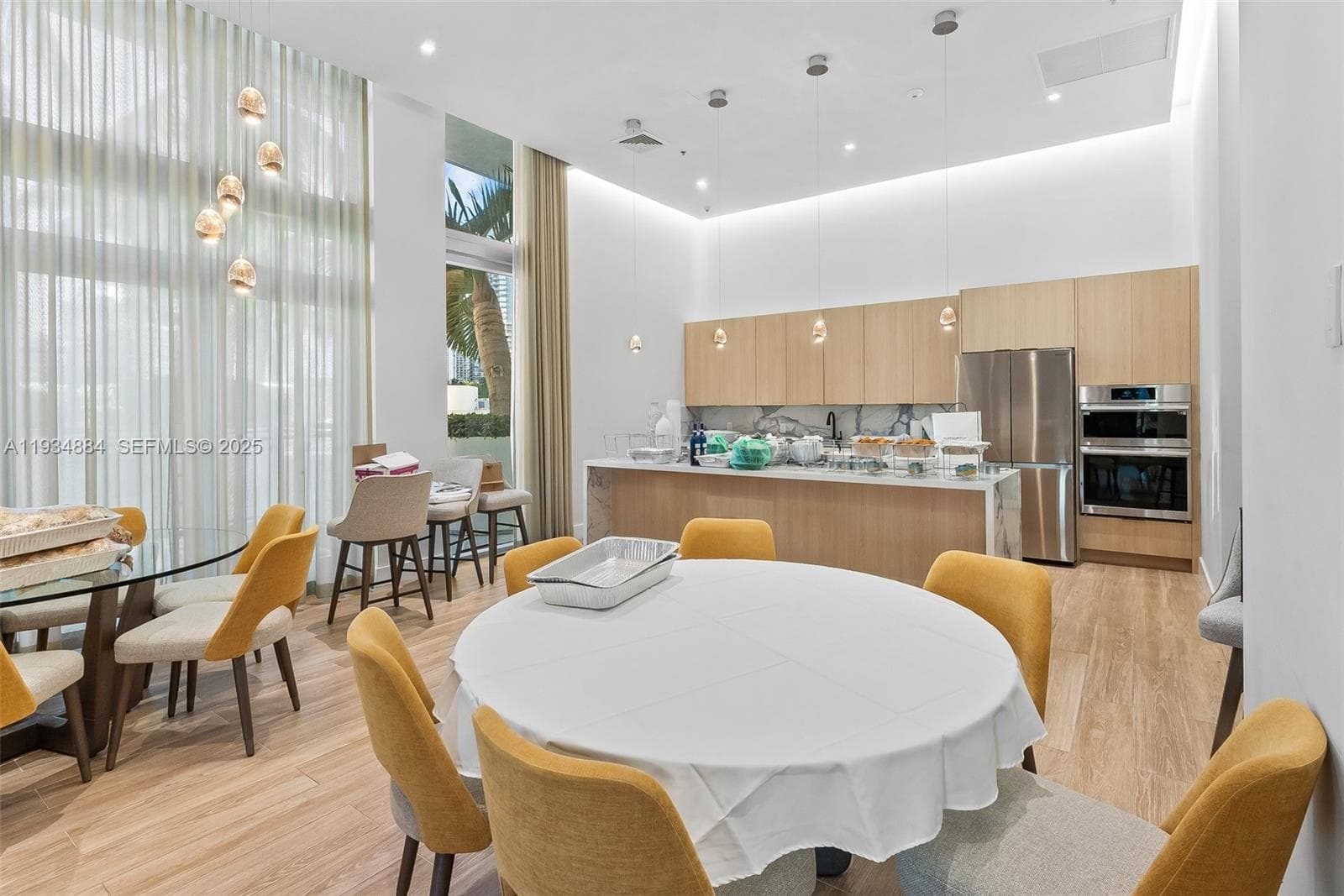 90 SW 3rd St # 1410, Miami FL 33130 — 26