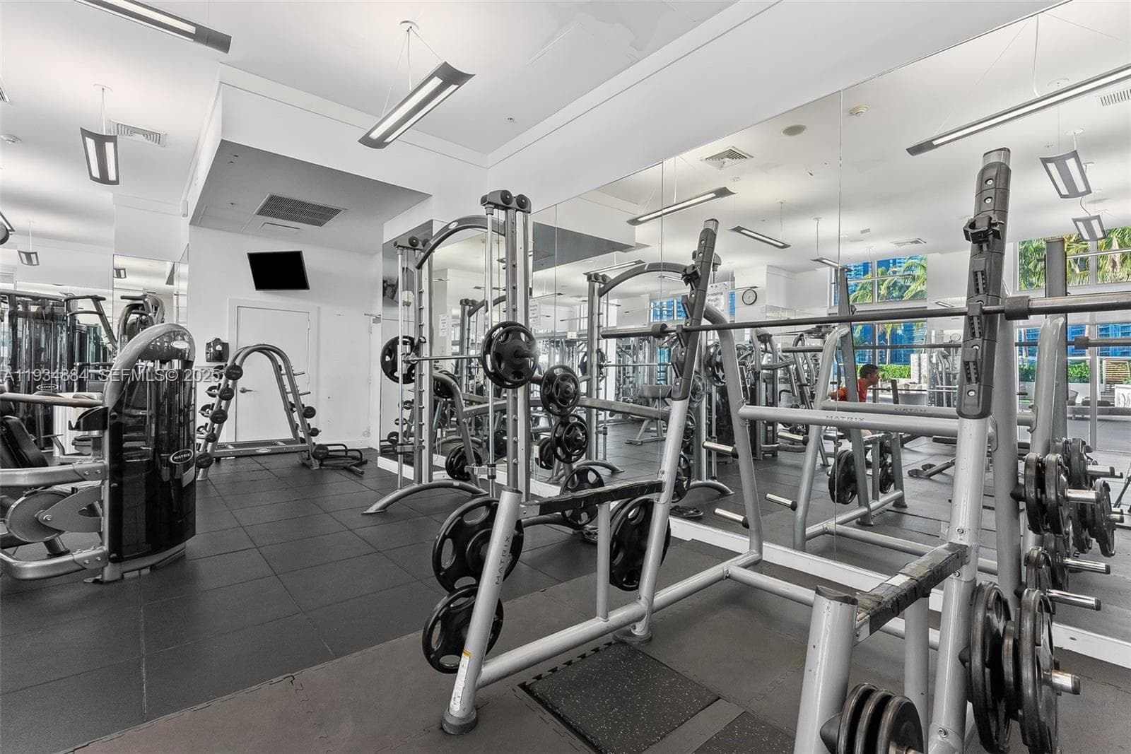 90 SW 3rd St # 1410, Miami FL 33130 — 19
