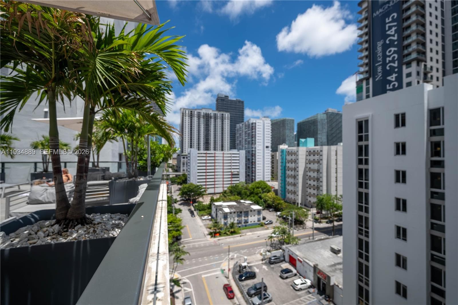 239 SW 9th St # 2103, Miami FL 33130 — 57