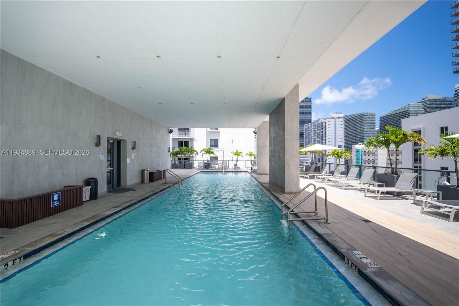 239 SW 9th St # 2103, Miami FL 33130 — 54