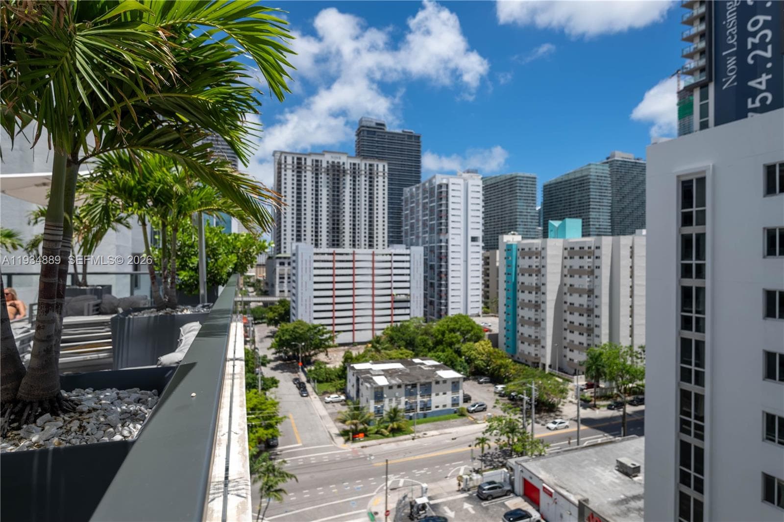 239 SW 9th St # 2103, Miami FL 33130 — 58