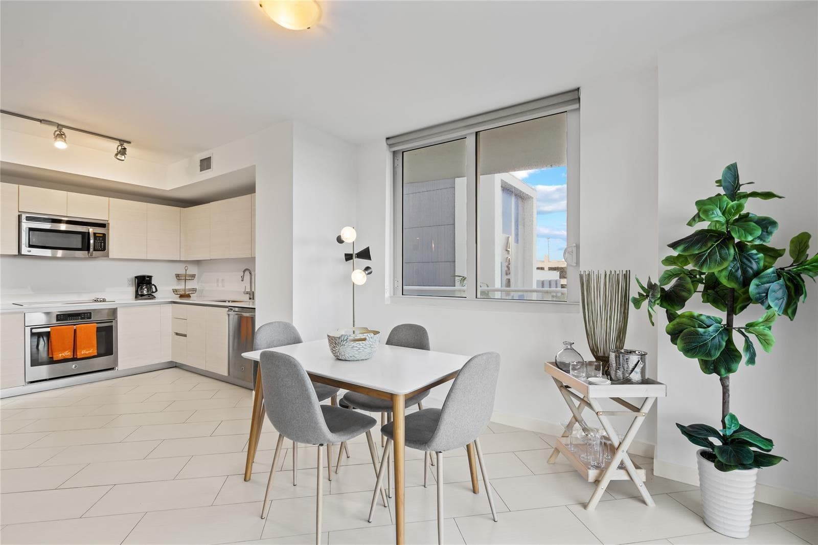 4250 Biscayne Boulevard # 402, Miami FL 33137 — 7