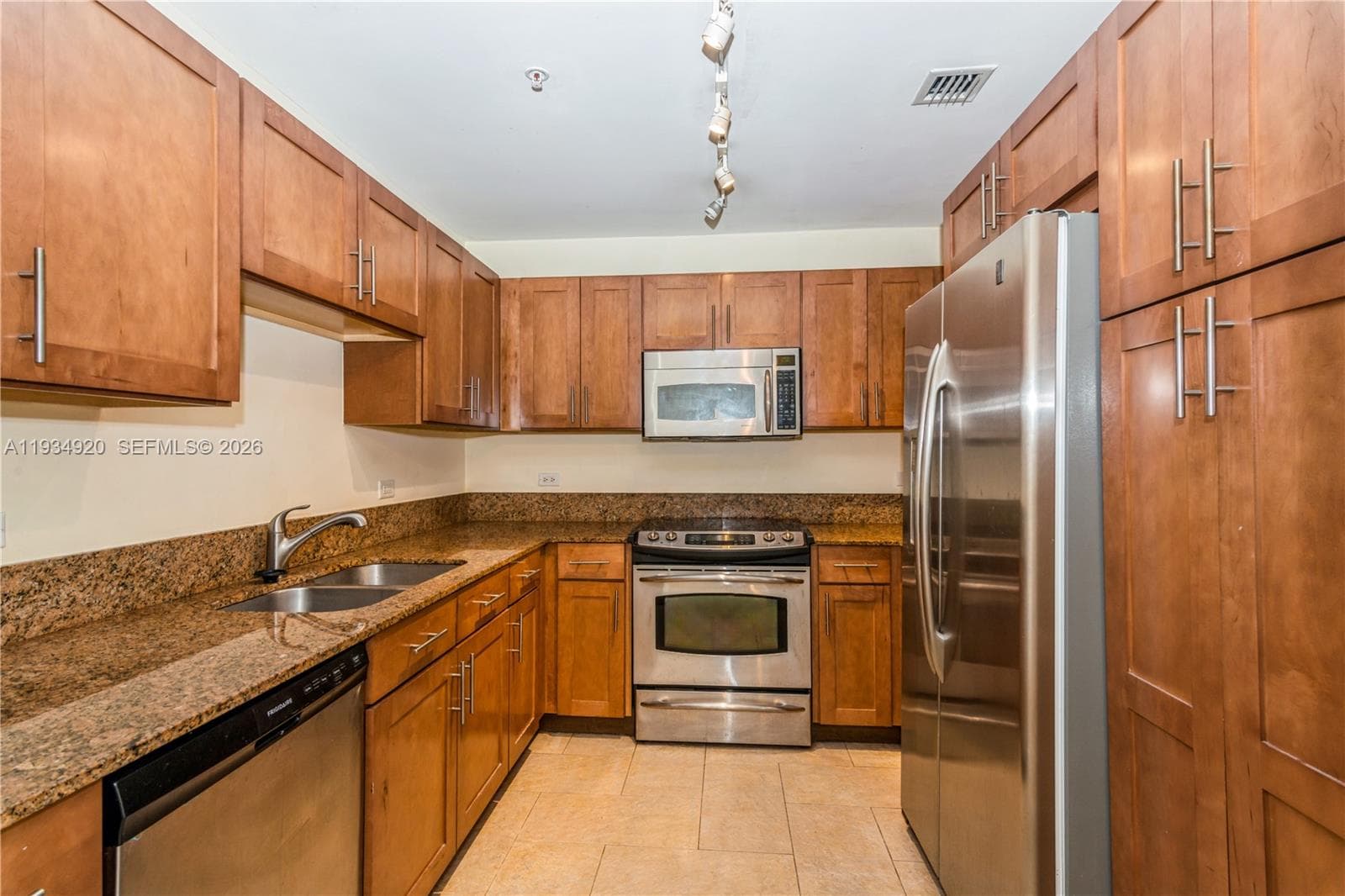 8395 SW 73rd Ave # 417, Miami FL 33143 — 23