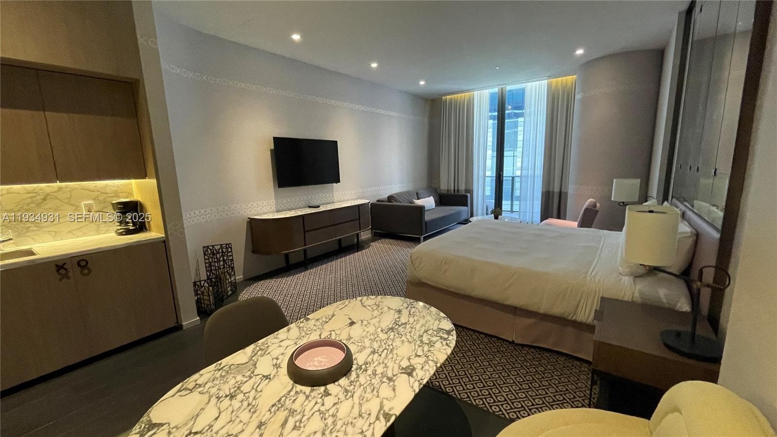801 S Miami Ave # 509, Miami FL 33130 — 8