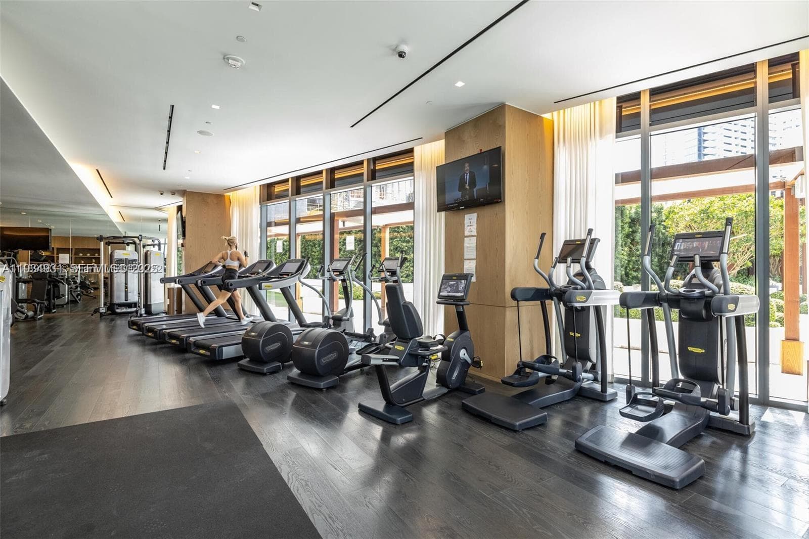 801 S Miami Ave # 509, Miami FL 33130 — 25