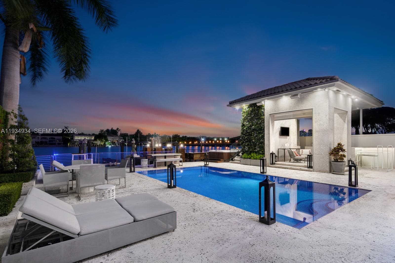 176 S Hibiscus Drive, Miami Beach FL 33139 — 2