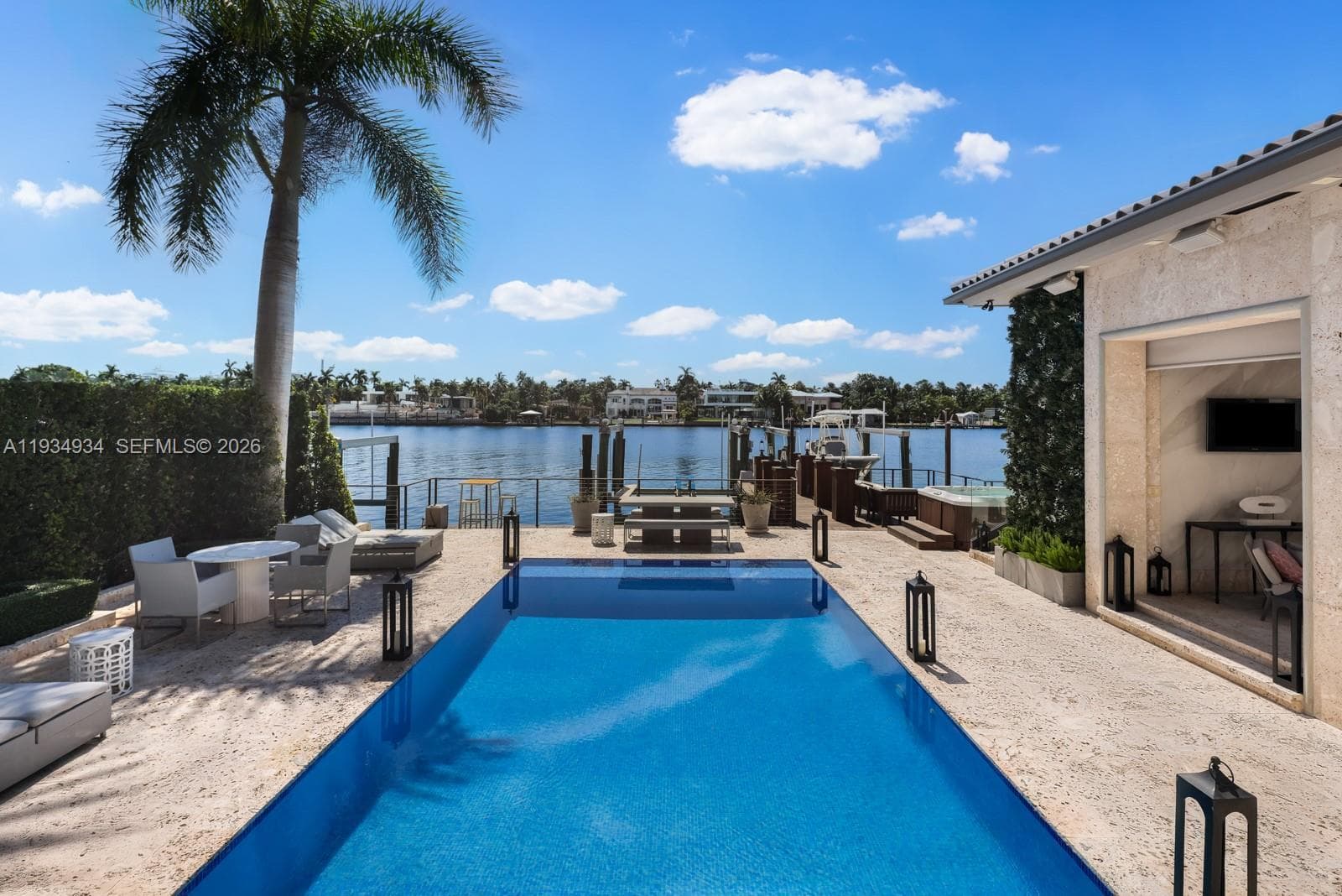 176 S Hibiscus Drive, Miami Beach FL 33139 — 5