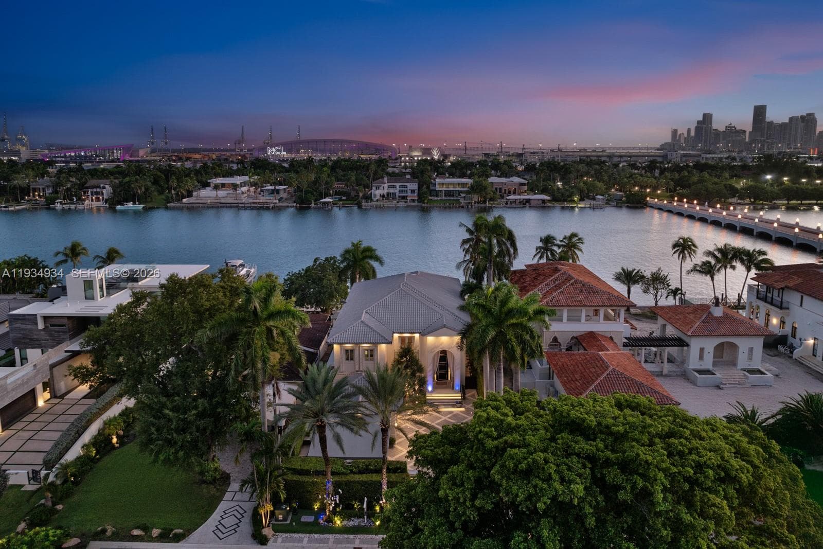 176 S Hibiscus Drive, Miami Beach FL 33139 — 35