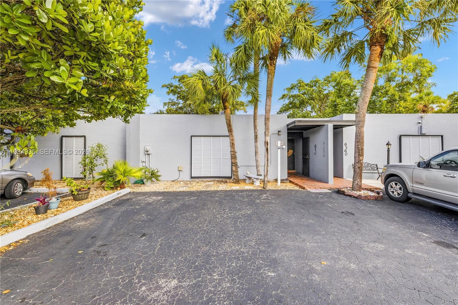 6358 Milk Wagon Ln, Miami Lakes FL 33014 — 2