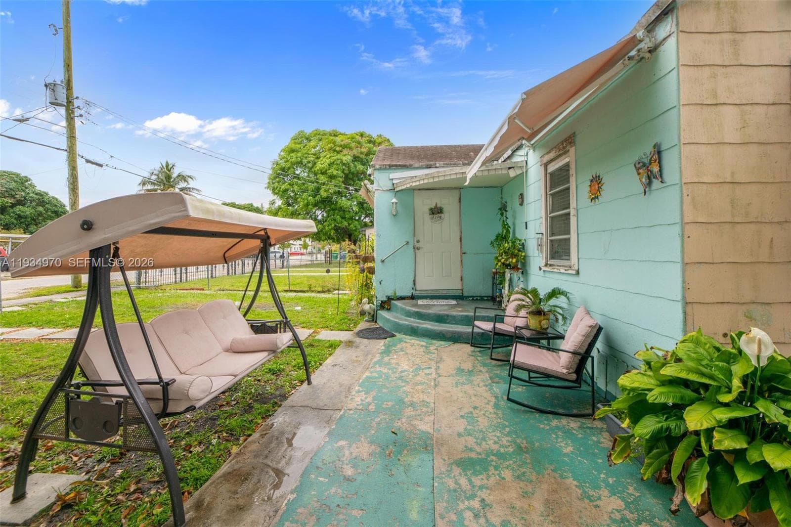 1911 NW 52nd St, Miami FL 33142 — 27