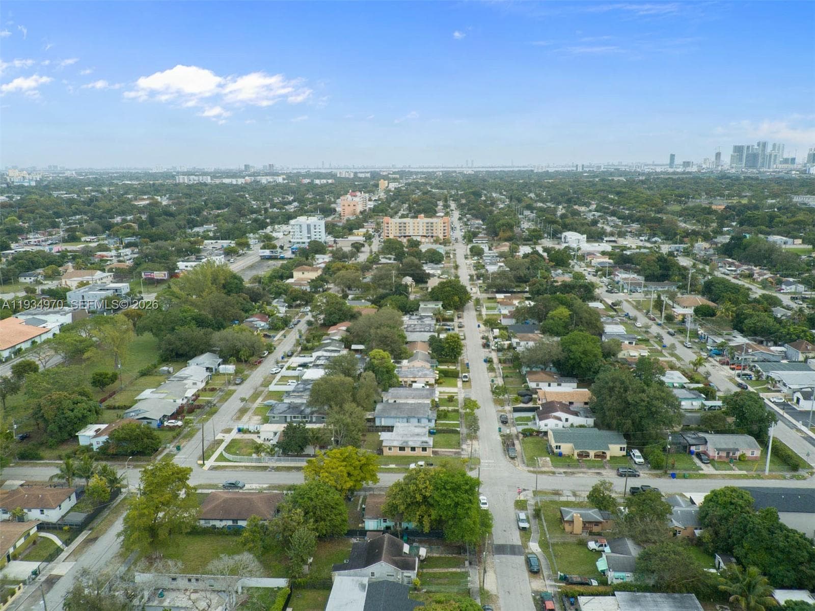 1911 NW 52nd St, Miami FL 33142 — 47