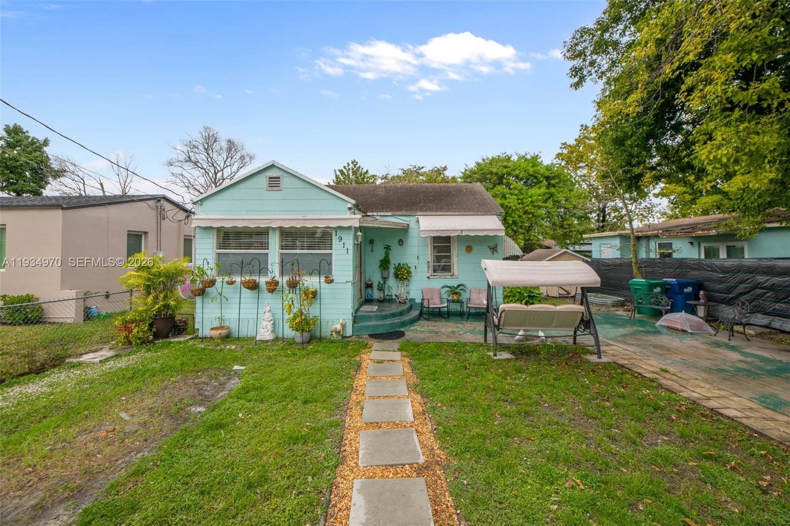 1911 NW 52nd St, Miami FL 33142 — 34