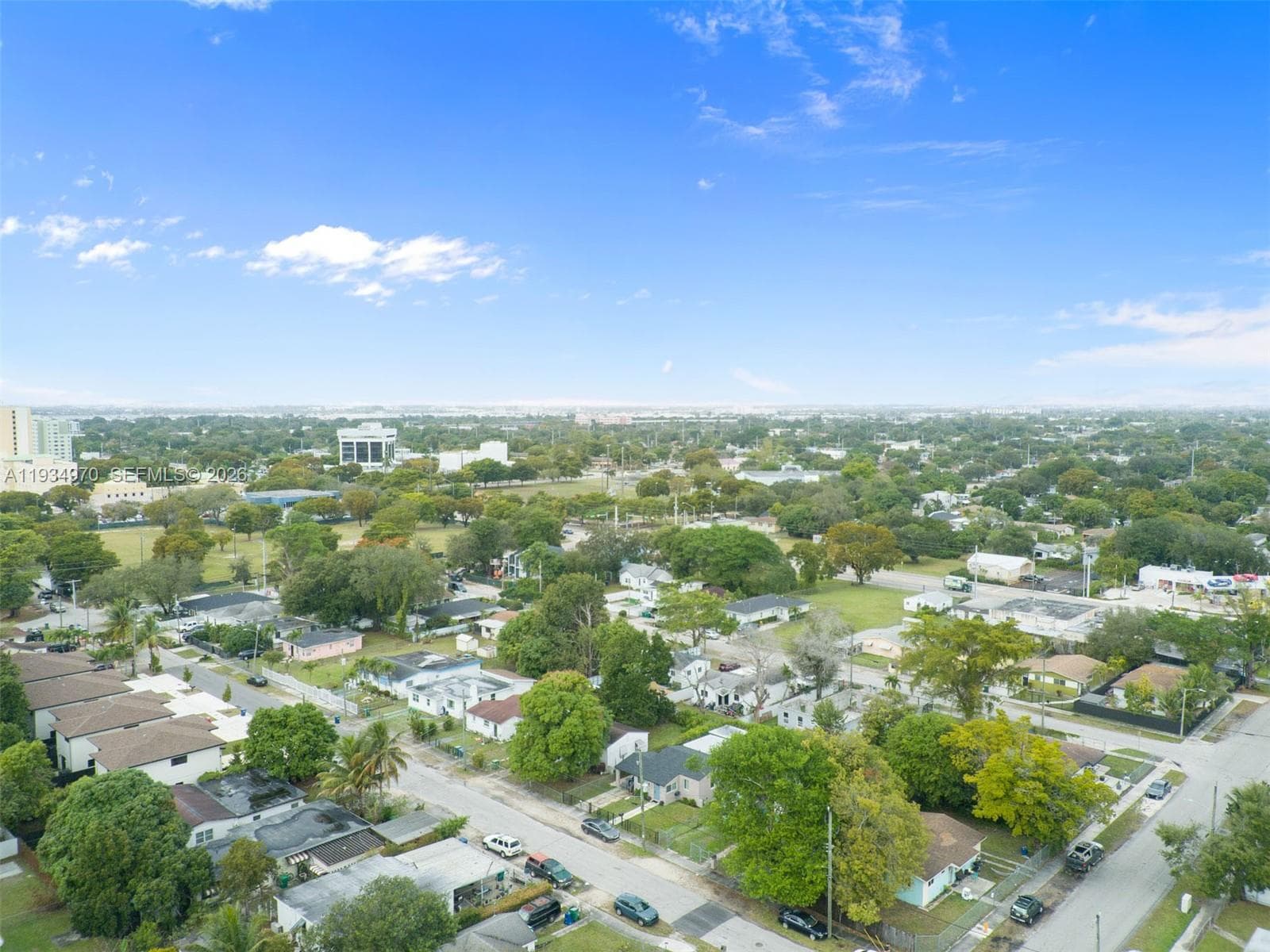 1911 NW 52nd St, Miami FL 33142 — 41