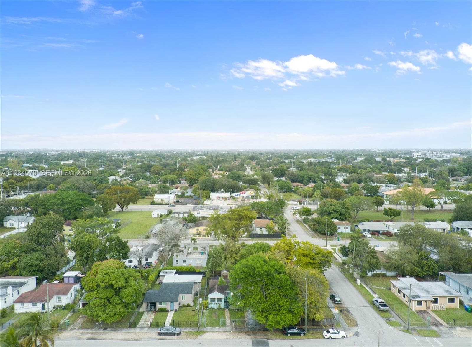 1911 NW 52nd St, Miami FL 33142 — 39