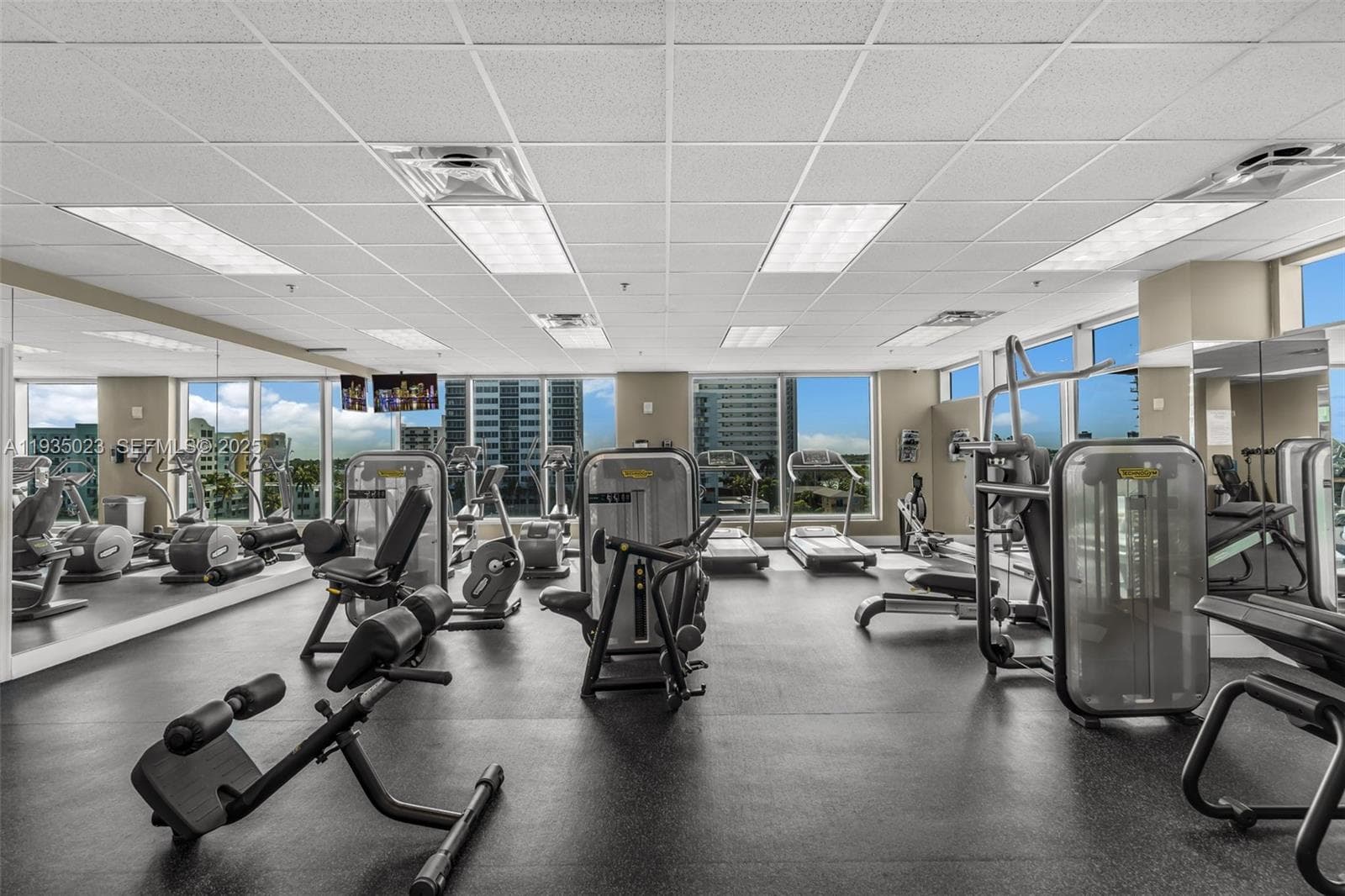 7928 East Dr # 708, North Bay Village FL 33141 — 49