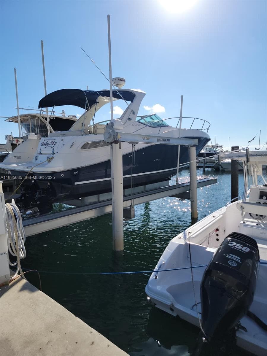 7601 E TREASURE DR / DOCK D5 (FOR RENT), North Bay Village FL 33141 — 4