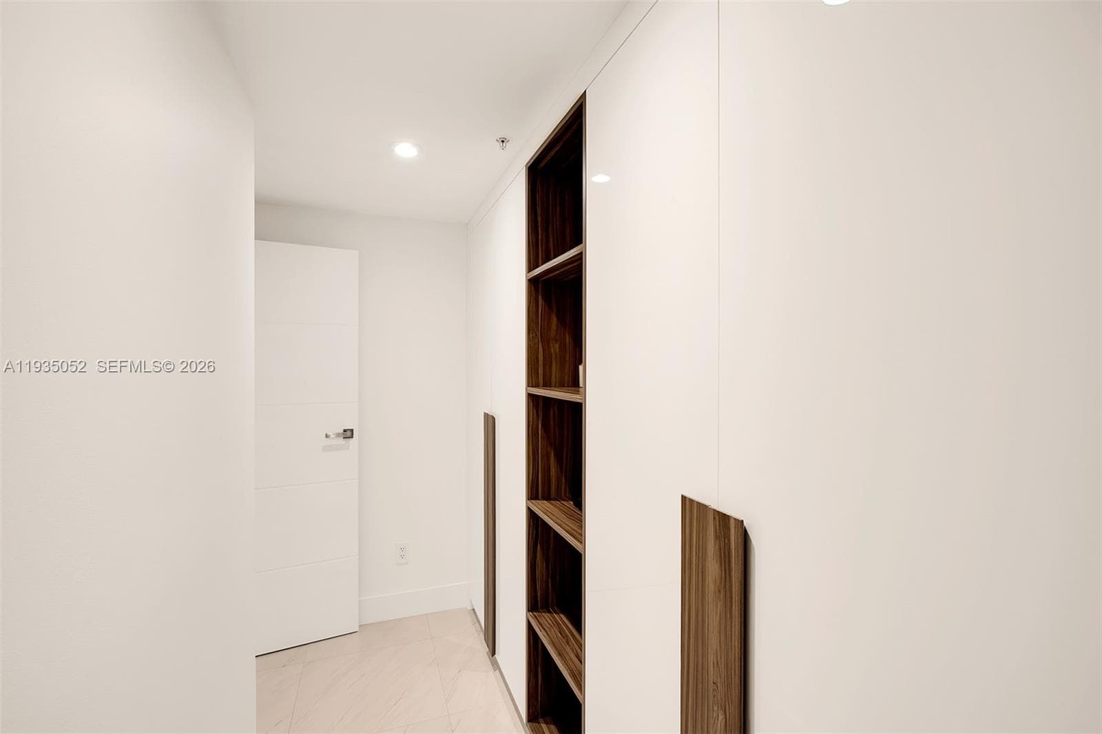 1500 Ocean Dr # 1201, Miami Beach FL 33139 — 27