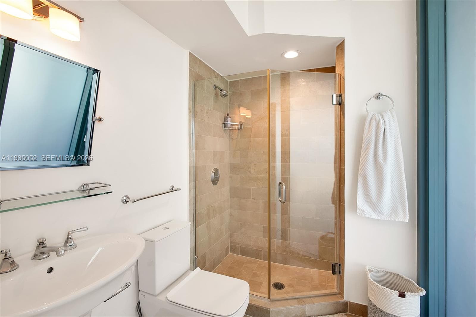 1500 Ocean Dr # 1201, Miami Beach FL 33139 — 24