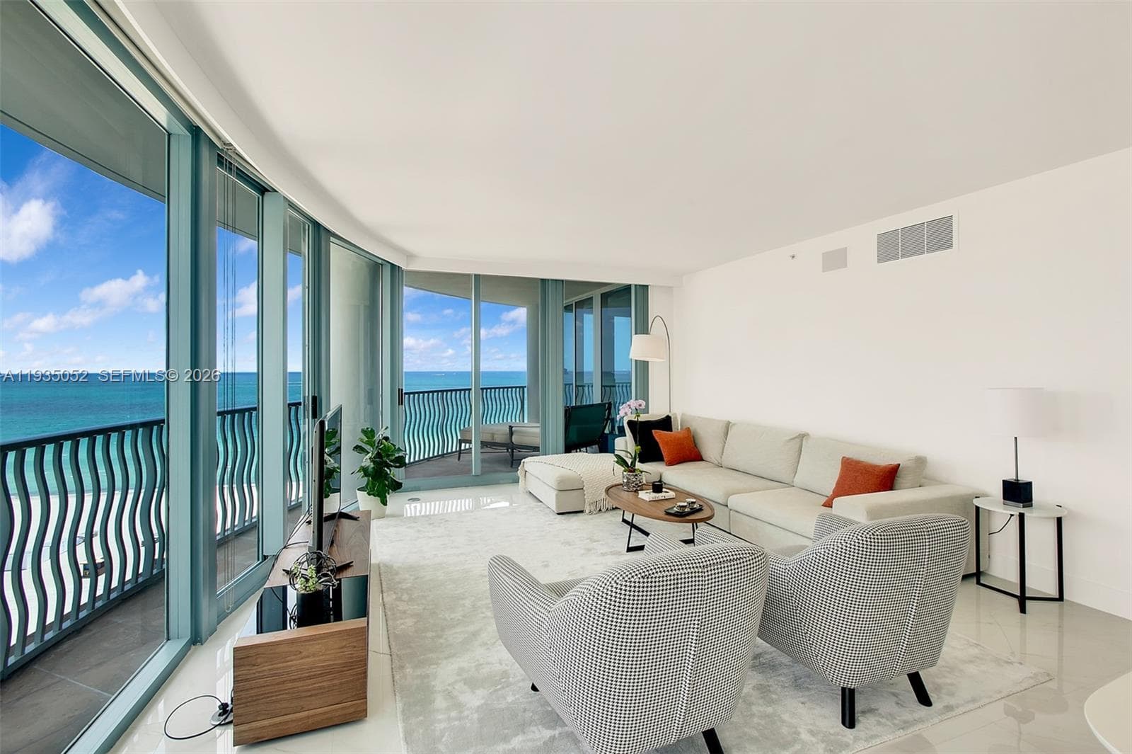 1500 Ocean Dr # 1201, Miami Beach FL 33139 — 15