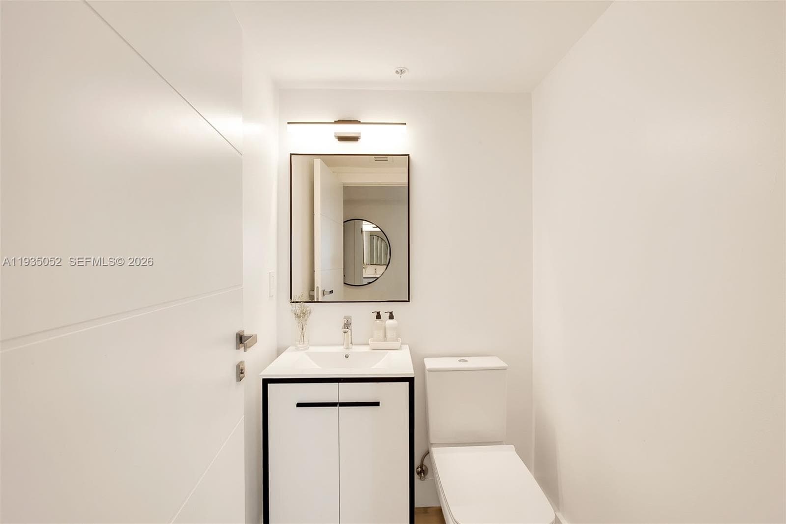 1500 Ocean Dr # 1201, Miami Beach FL 33139 — 31