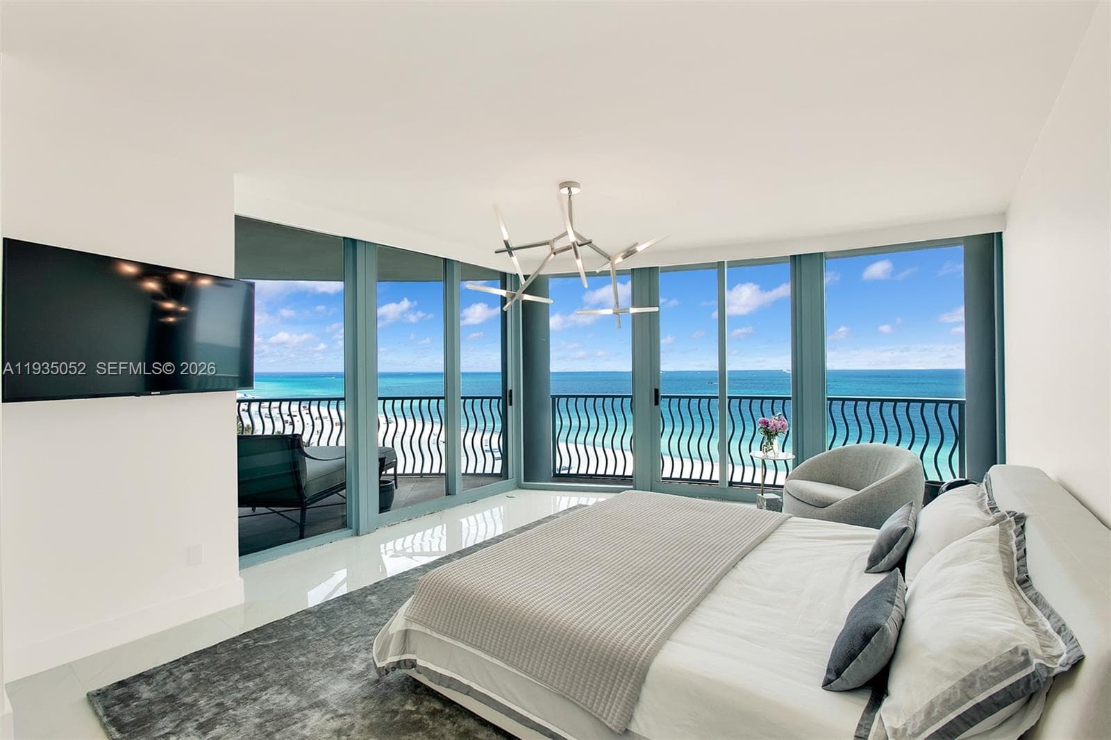 1500 Ocean Dr # 1201, Miami Beach FL 33139 — 8