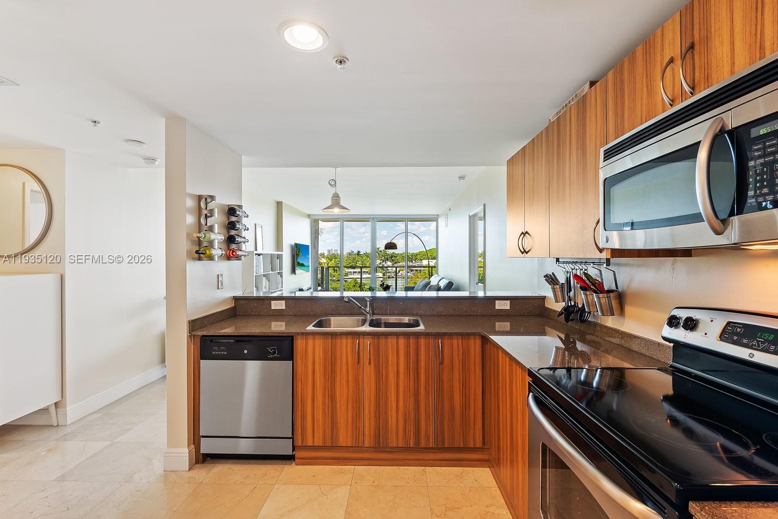 6305 Indian Creek Dr # 4D, Miami Beach FL 33141 — 5