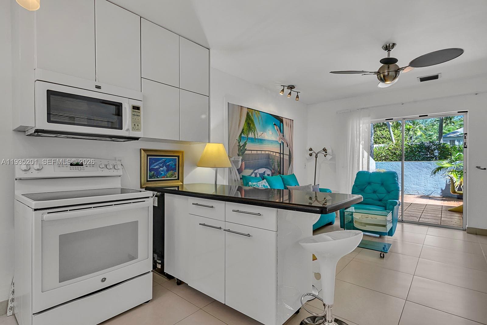 798 Crandon Blvd # C, Key Biscayne FL 33149 — 3