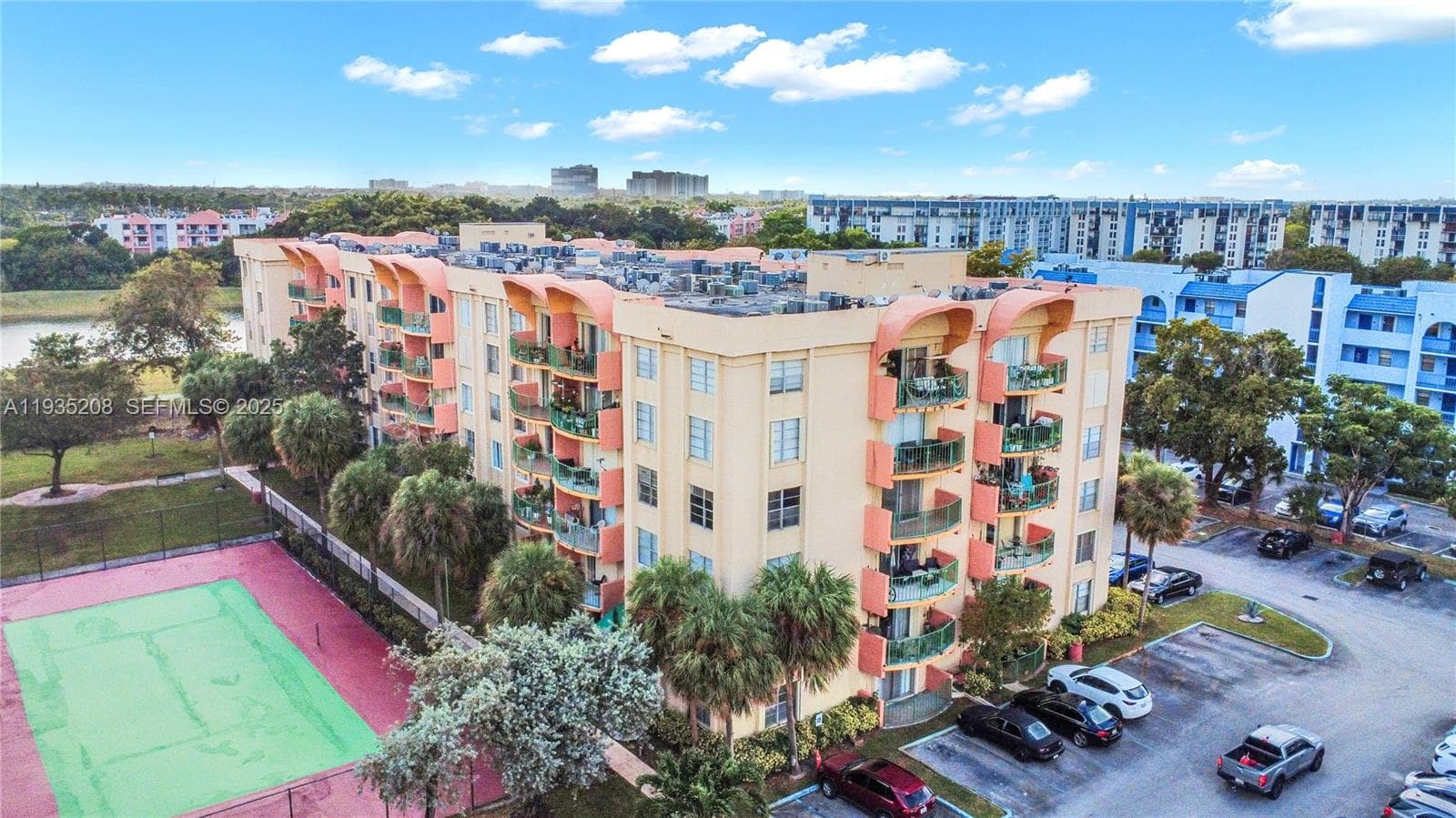 9360 Fontainebleau Blvd # 101, Miami FL 33172 — 4