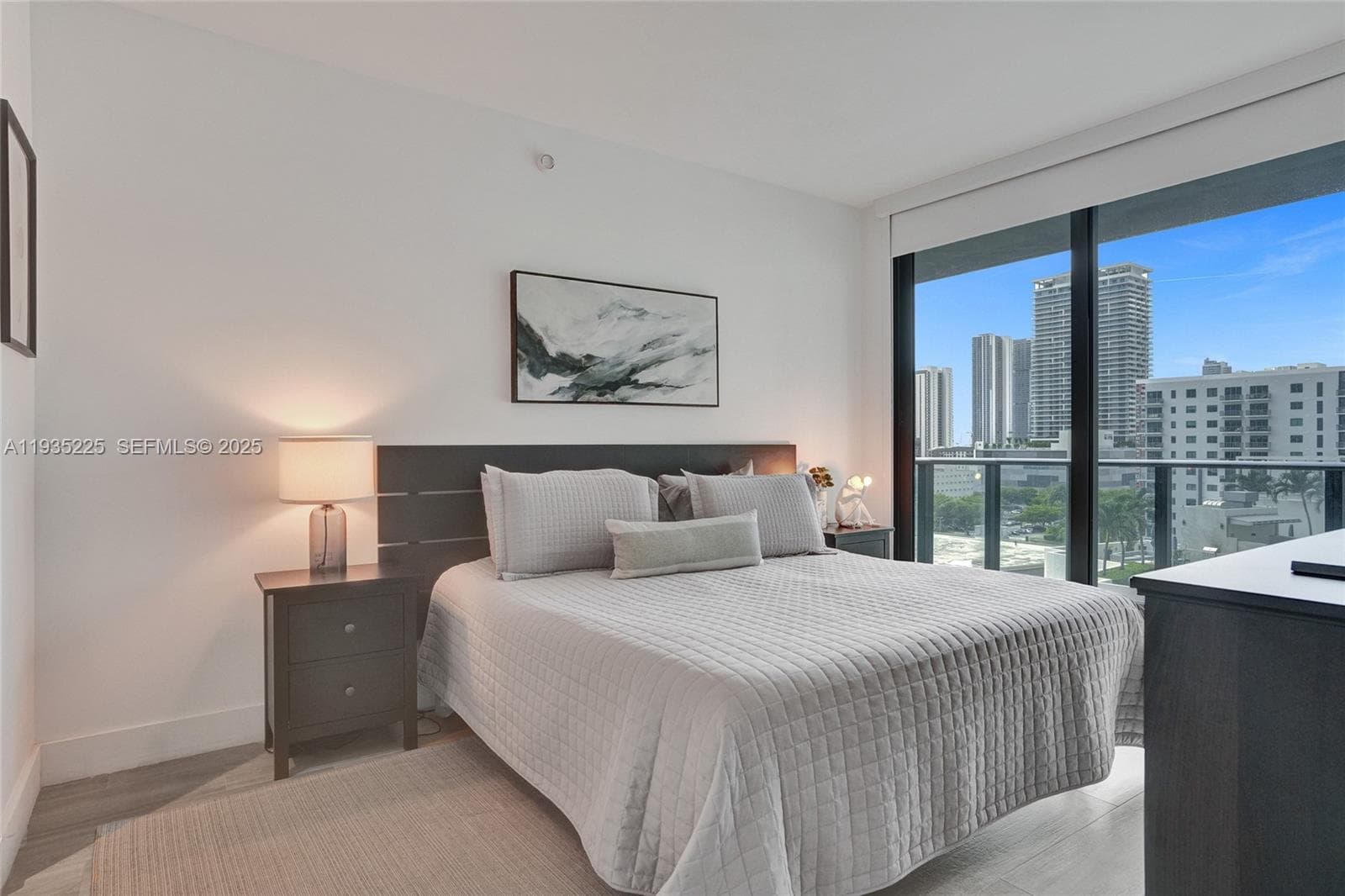 121 NE 34th St # 902, Miami FL 33137 — 20