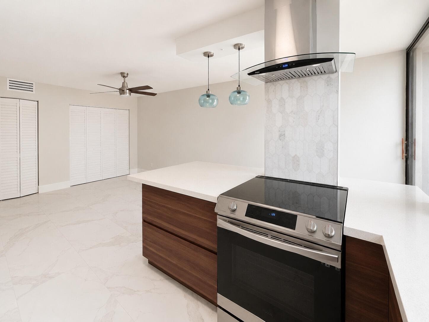 16919 N Bay Road # 911, Sunny Isles Beach FL 33160 — 14