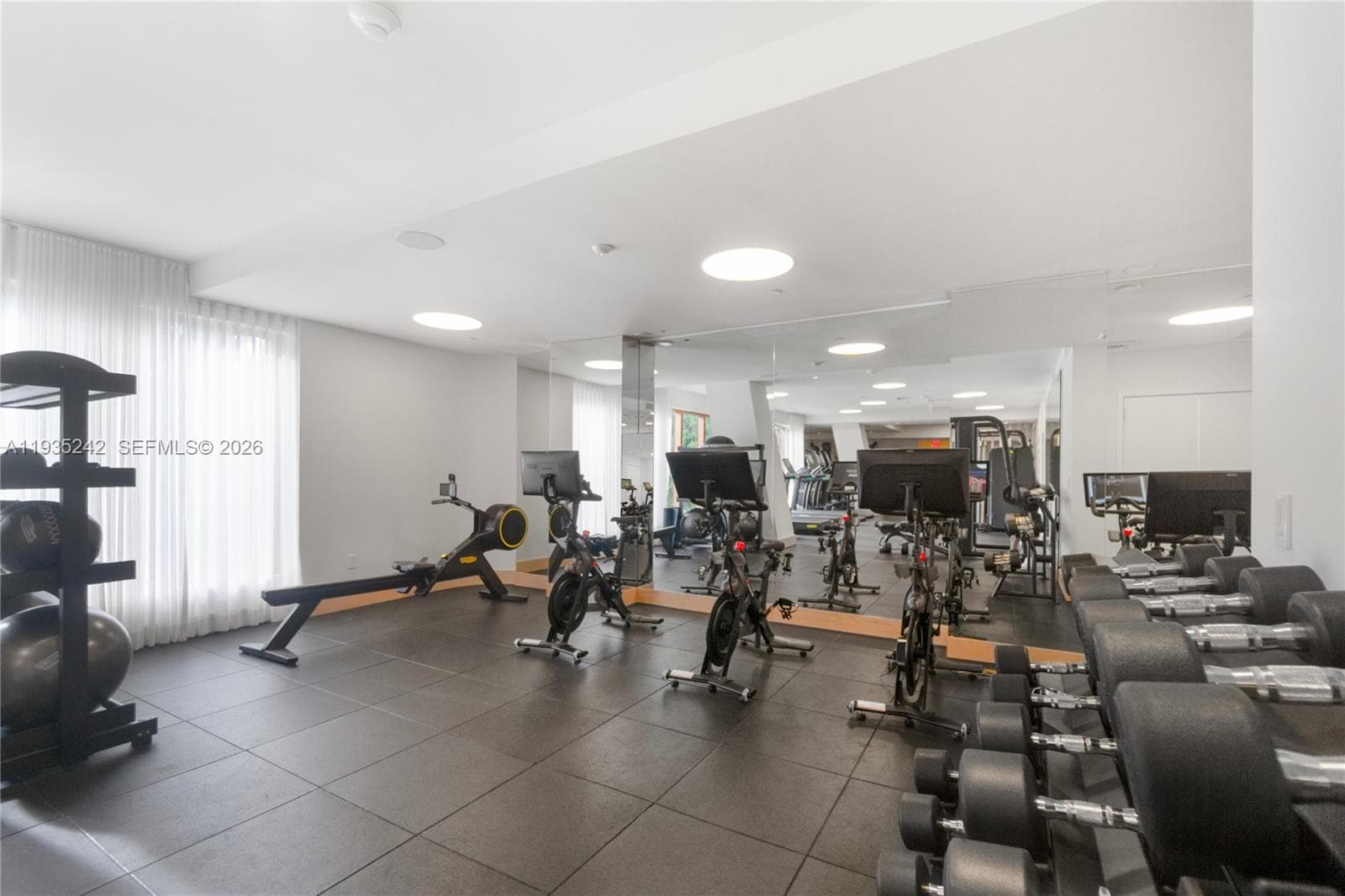 2678 Tigertail Ave # 715, Miami FL 33133 — 46