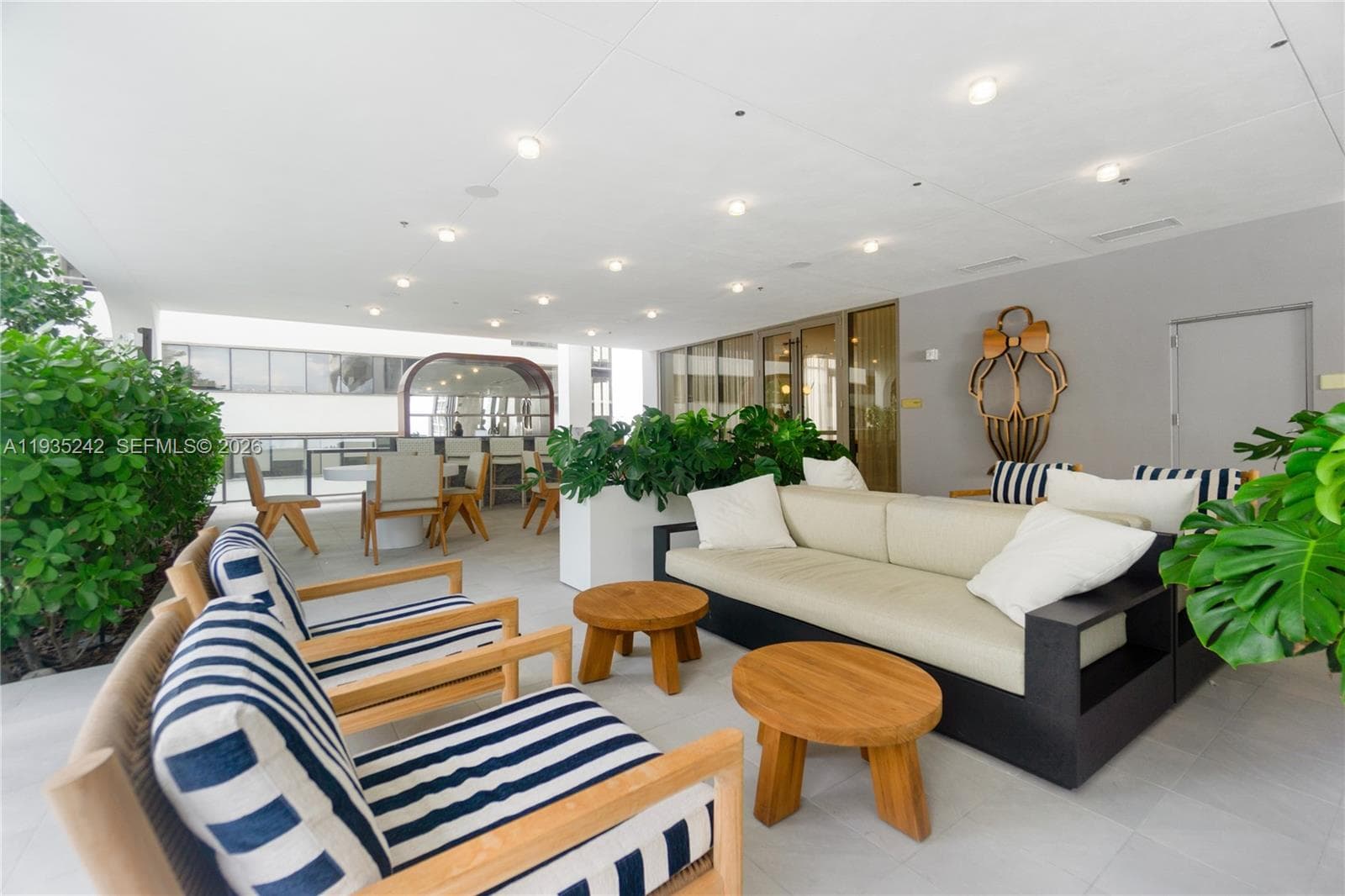2678 Tigertail Ave # 715, Miami FL 33133 — 36