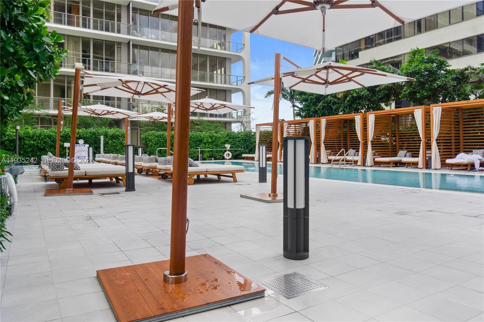 2678 Tigertail Ave # 715, Miami FL 33133 — 38