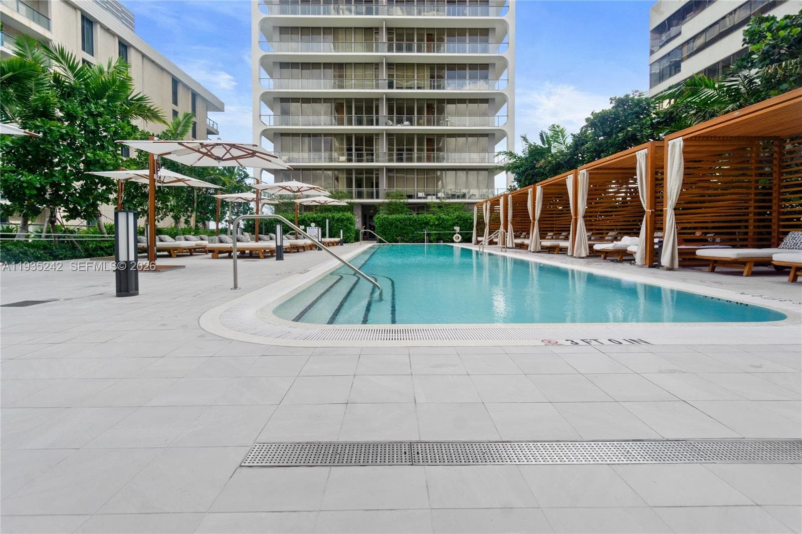 2678 Tigertail Ave # 715, Miami FL 33133 — 37