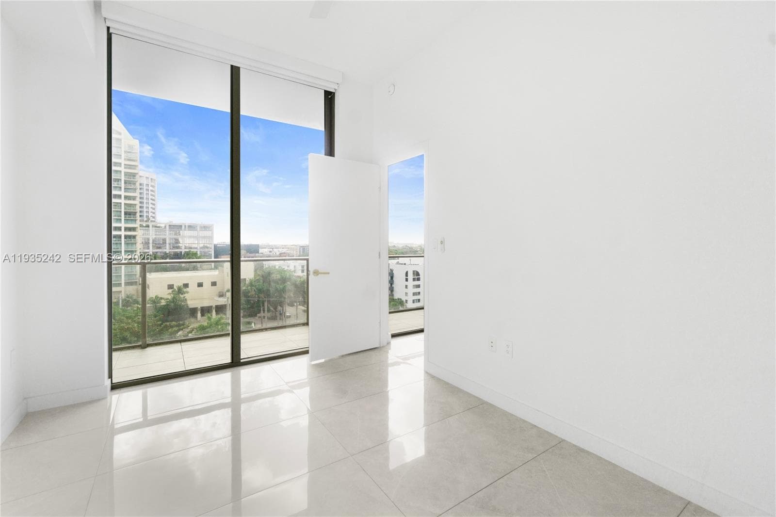 2678 Tigertail Ave # 715, Miami FL 33133 — 19