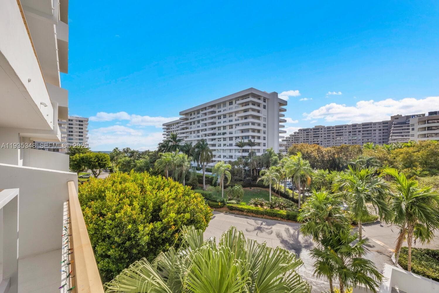 155 Ocean Lane Dr # 413, Key Biscayne FL 33149 — 17