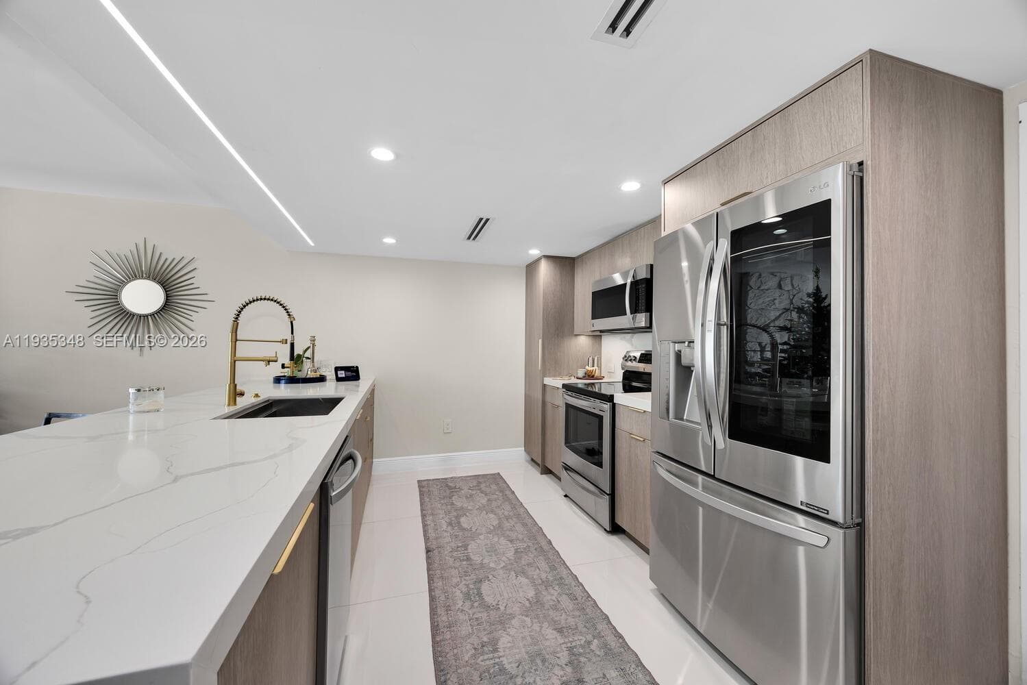 155 Ocean Lane Dr # 413, Key Biscayne FL 33149 — 11