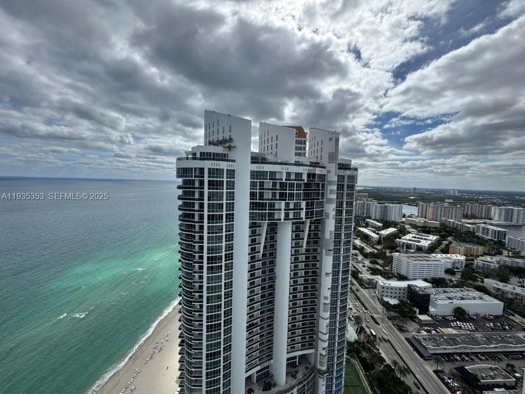 18201 Collins Ave # 5508, Sunny Isles Beach FL 33160 — 1