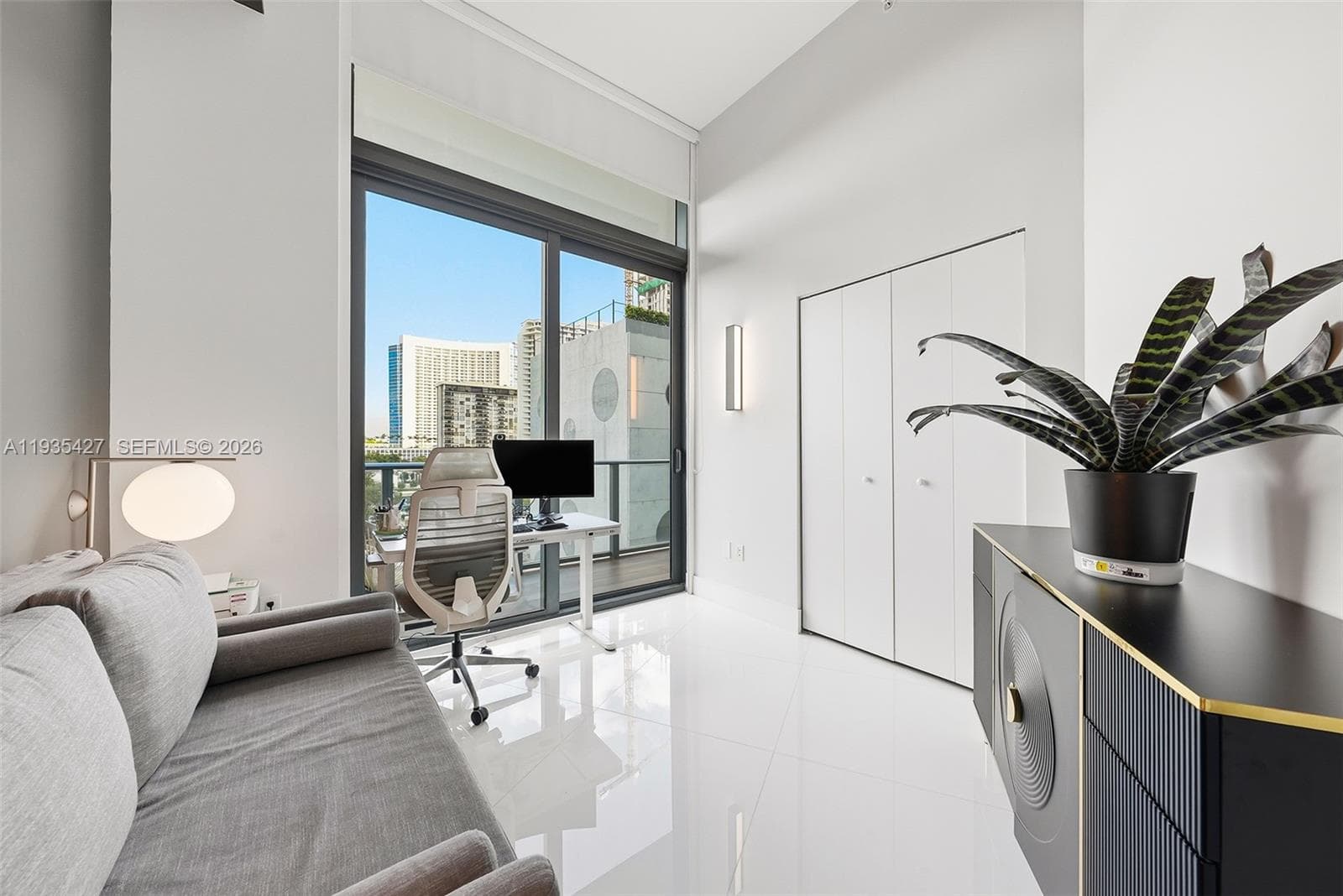 501 NE 31st St # 401, Miami FL 33137 — 16