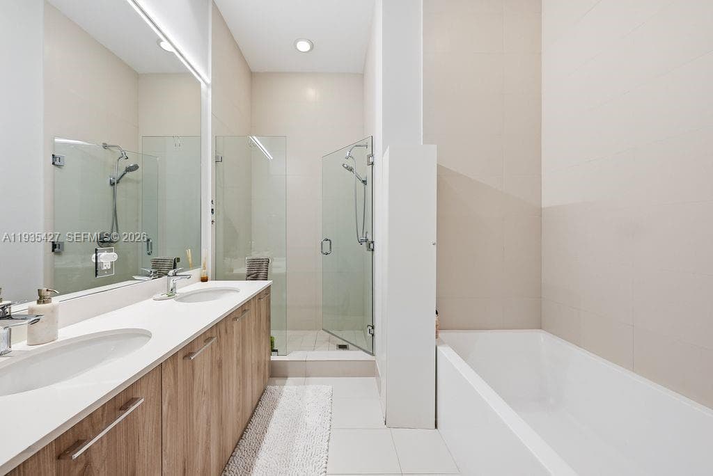 501 NE 31st St # 401, Miami FL 33137 — 18