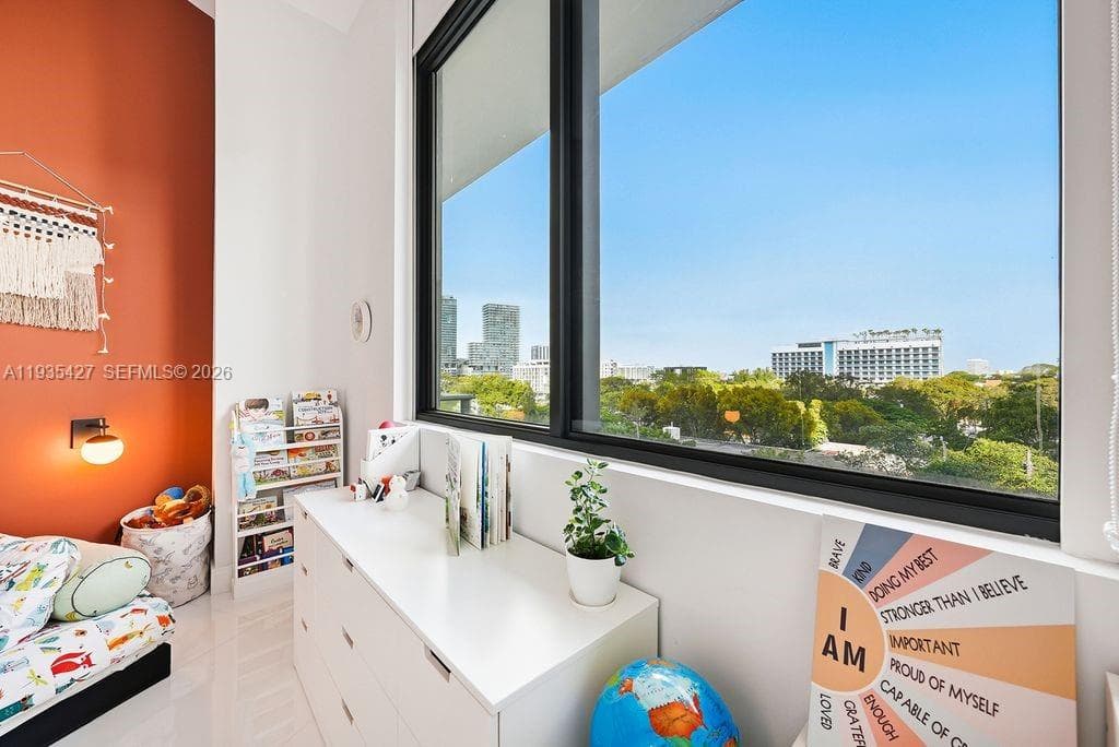 501 NE 31st St # 401, Miami FL 33137 — 15