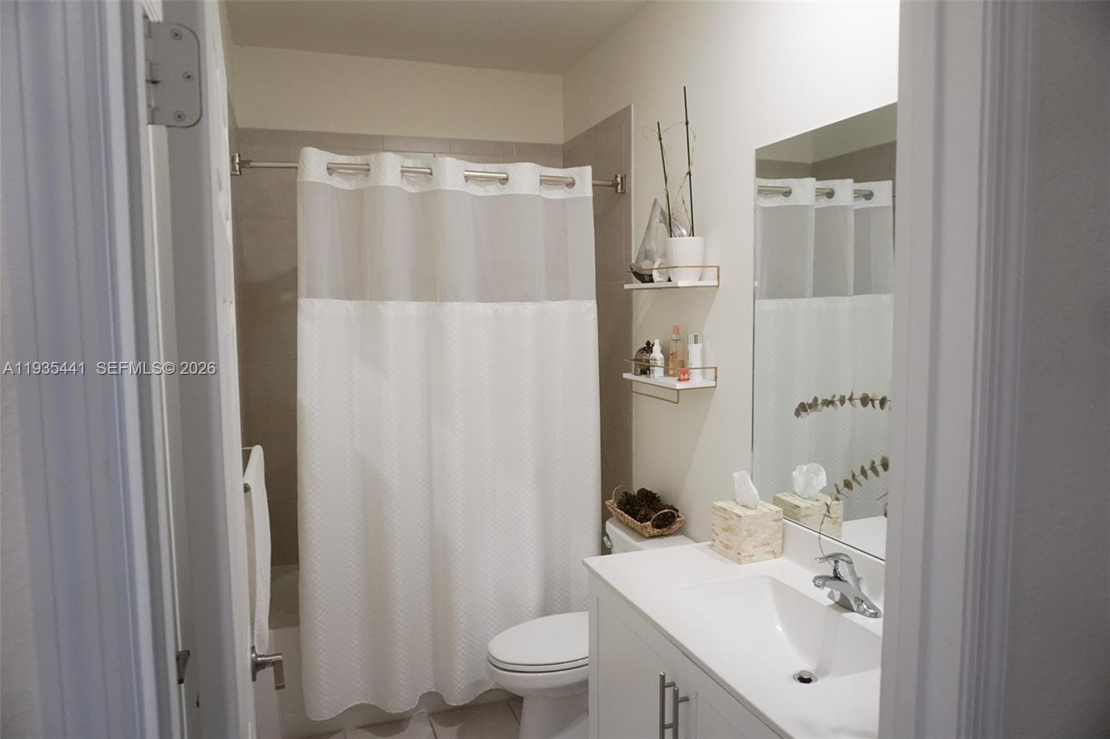 10589 W 32nd Ln, Hialeah Gardens FL 33018 — 15