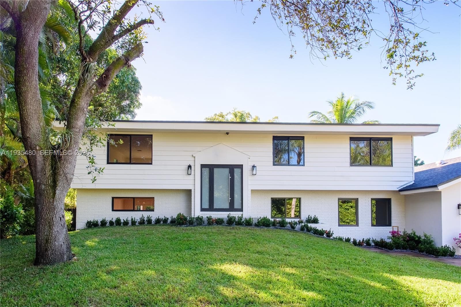 6250 SW 48th St, Miami FL 33155 — 1