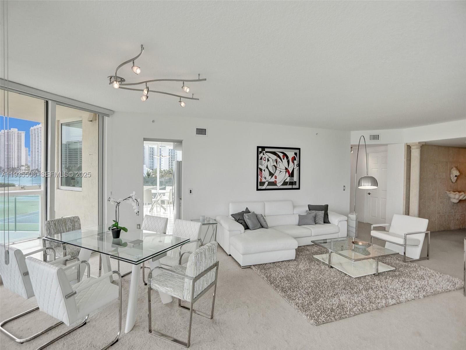 3370 Hidden Bay Dr # 508, Aventura FL 33180 — 3